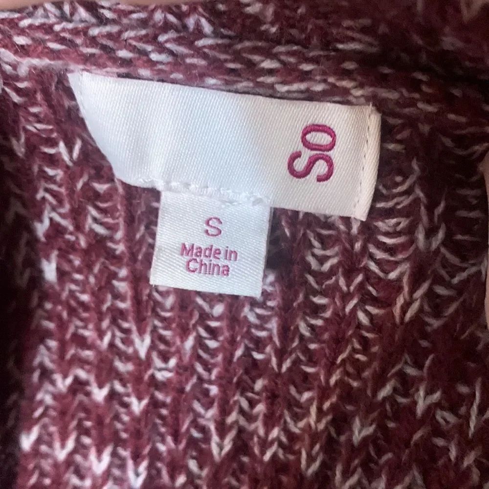 3for$20 sweater small - Picture 3 of 3